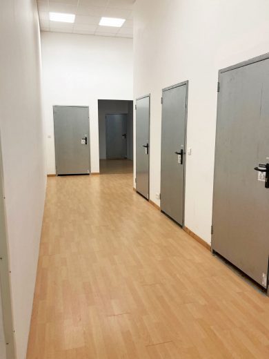 Couloir intérieur des box confort Box OGLB